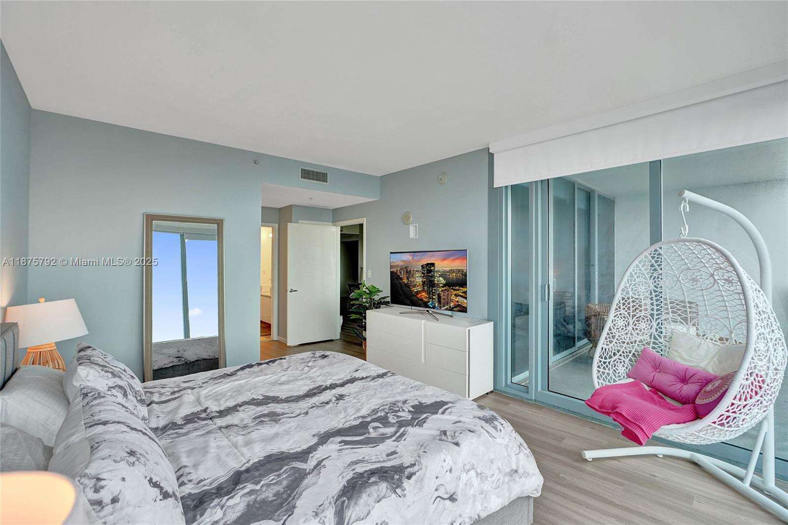 Blue at 601 36th St, Miami, FL 33137 - For Rent photo 9