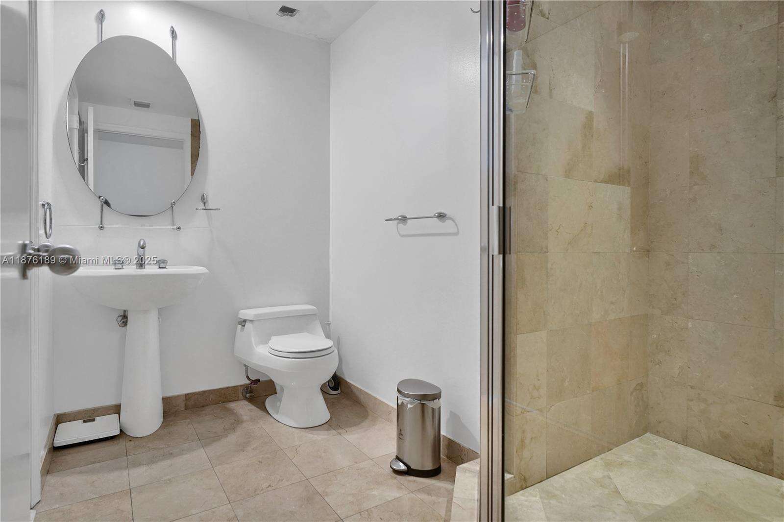 Two Tequesta Point at 808 Brickell Key Dr, Miami, FL 33131 - For Rent photo 22