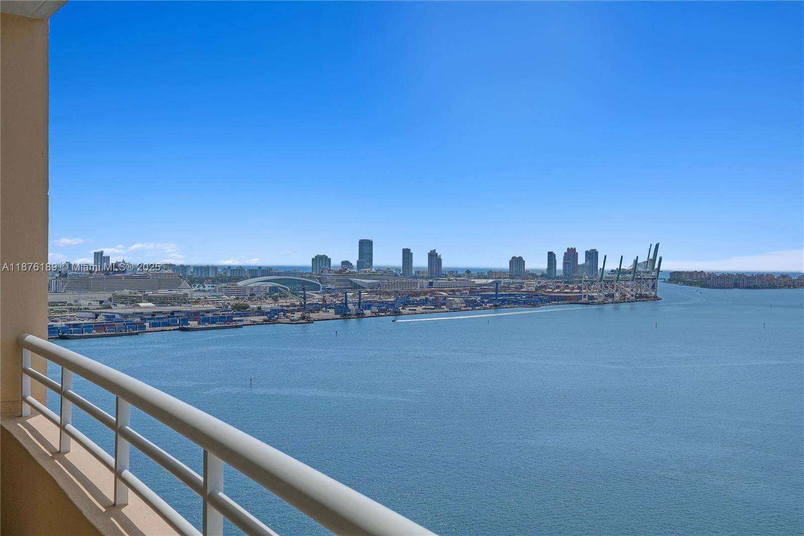 Two Tequesta Point at 808 Brickell Key Dr, Miami, FL 33131 - For Rent photo 25