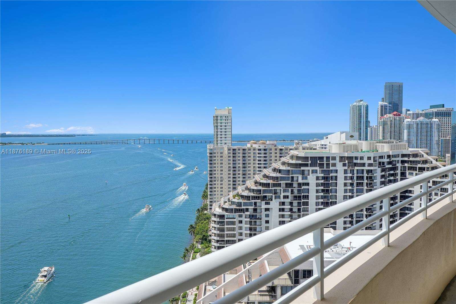 Two Tequesta Point at 808 Brickell Key Dr, Miami, FL 33131 - For Rent photo 26