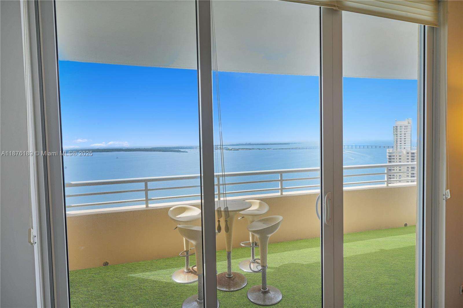 Two Tequesta Point at 808 Brickell Key Dr, Miami, FL 33131 - For Rent photo 30