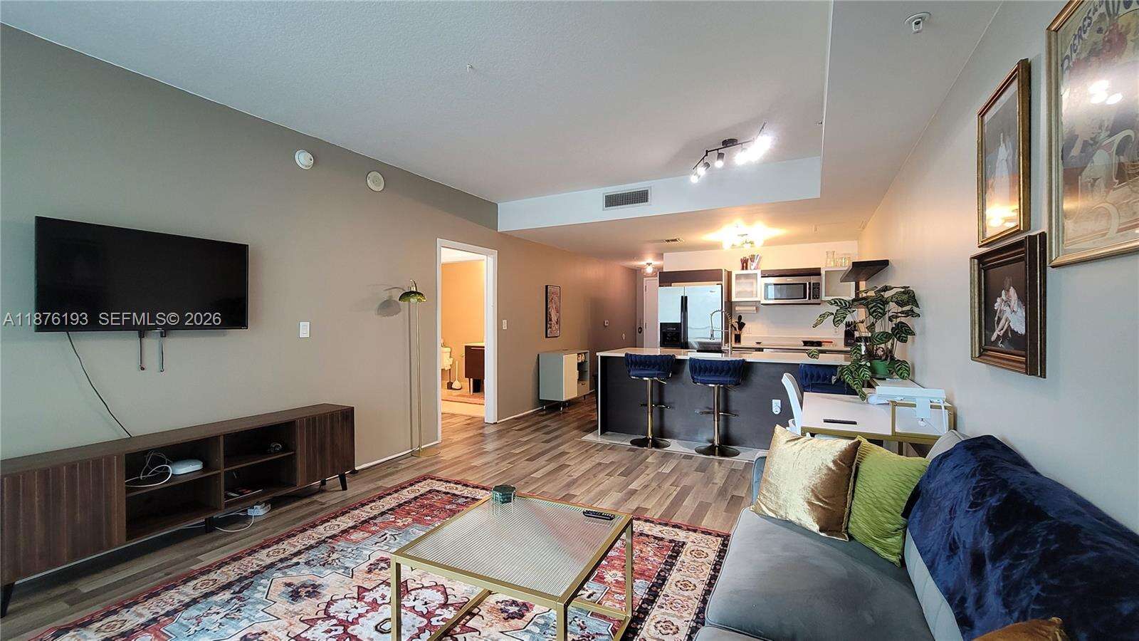 Quantum On The Bay at 1900 Bayshore Dr, Miami, FL 33132 - For Rent photo 7