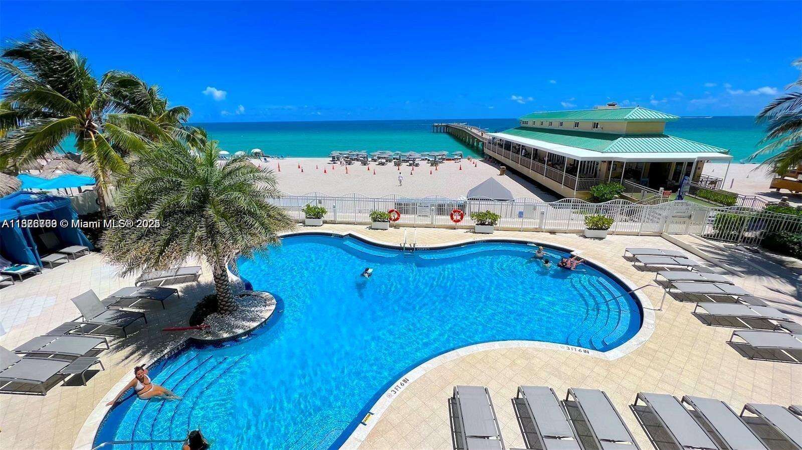 La Perla at 16699 Collins Ave, Sunny Isles Beach, FL 33160 - For Rent photo 13