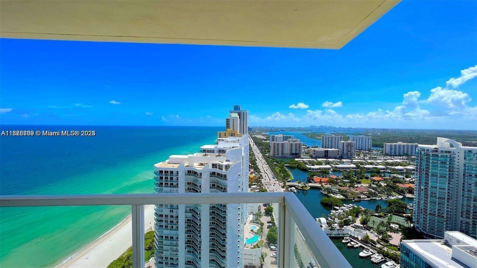 La Perla at 16699 Collins Ave, Sunny Isles Beach, FL 33160 - For Rent photo 5
