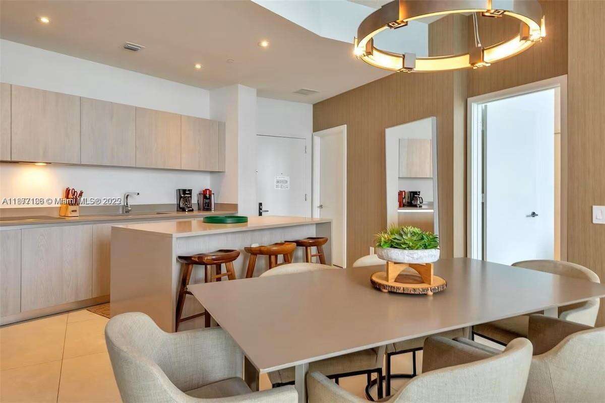 Hyde Resort at 4111 Ocean Dr, Hollywood, FL 33019 - For Rent photo 11