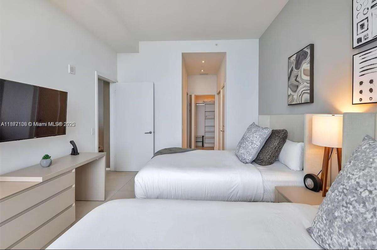 Hyde Resort at 4111 Ocean Dr, Hollywood, FL 33019 - For Rent photo 19
