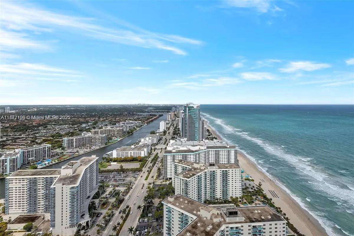 Hyde Resort at 4111 Ocean Dr, Hollywood, FL 33019 - For Rent photo 25