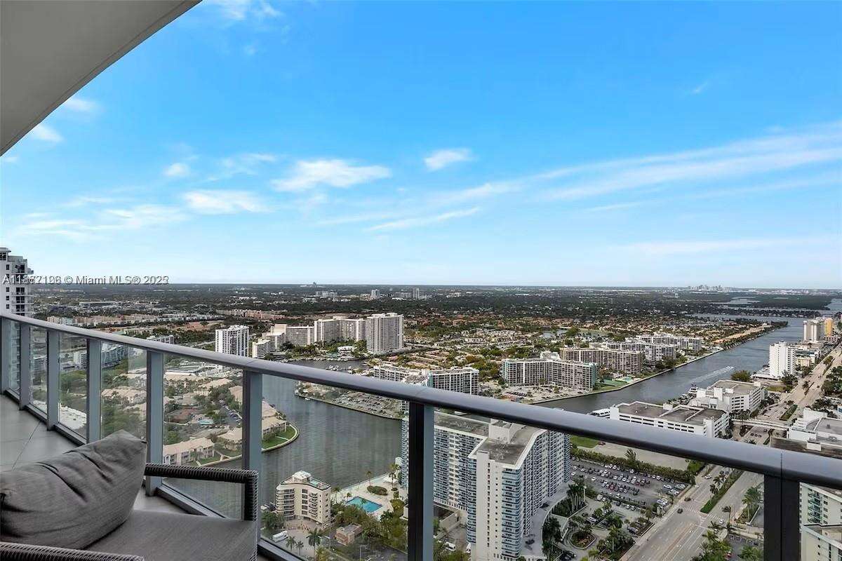 Hyde Resort at 4111 Ocean Dr, Hollywood, FL 33019 - For Rent photo 27