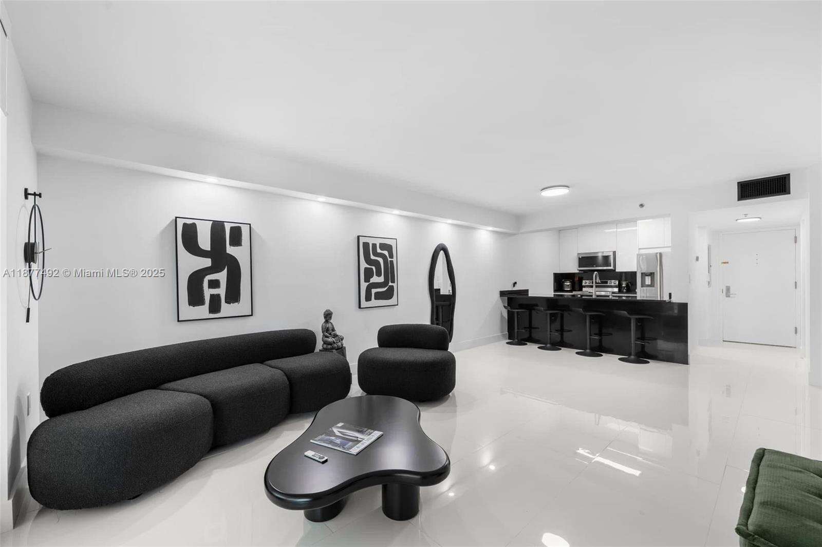 The Club At Brickell Bay at 1200 Brickell Bay Dr, Miami, FL 33131 - For Rent photo 20