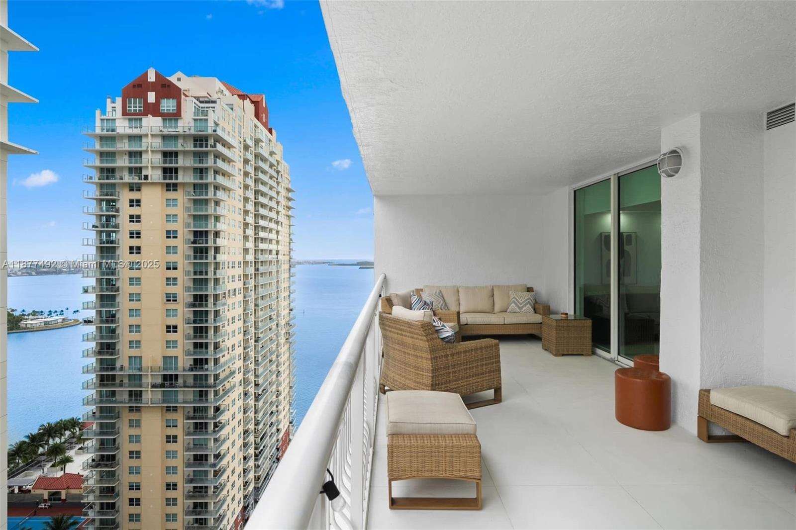 The Club At Brickell Bay at 1200 Brickell Bay Dr, Miami, FL 33131 - For Rent photo 5