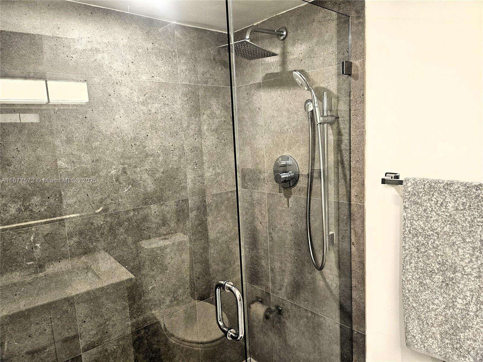 Seacoast 5151 at 5161 Collins Ave, Miami Beach, FL 33140 - For Rent photo 15