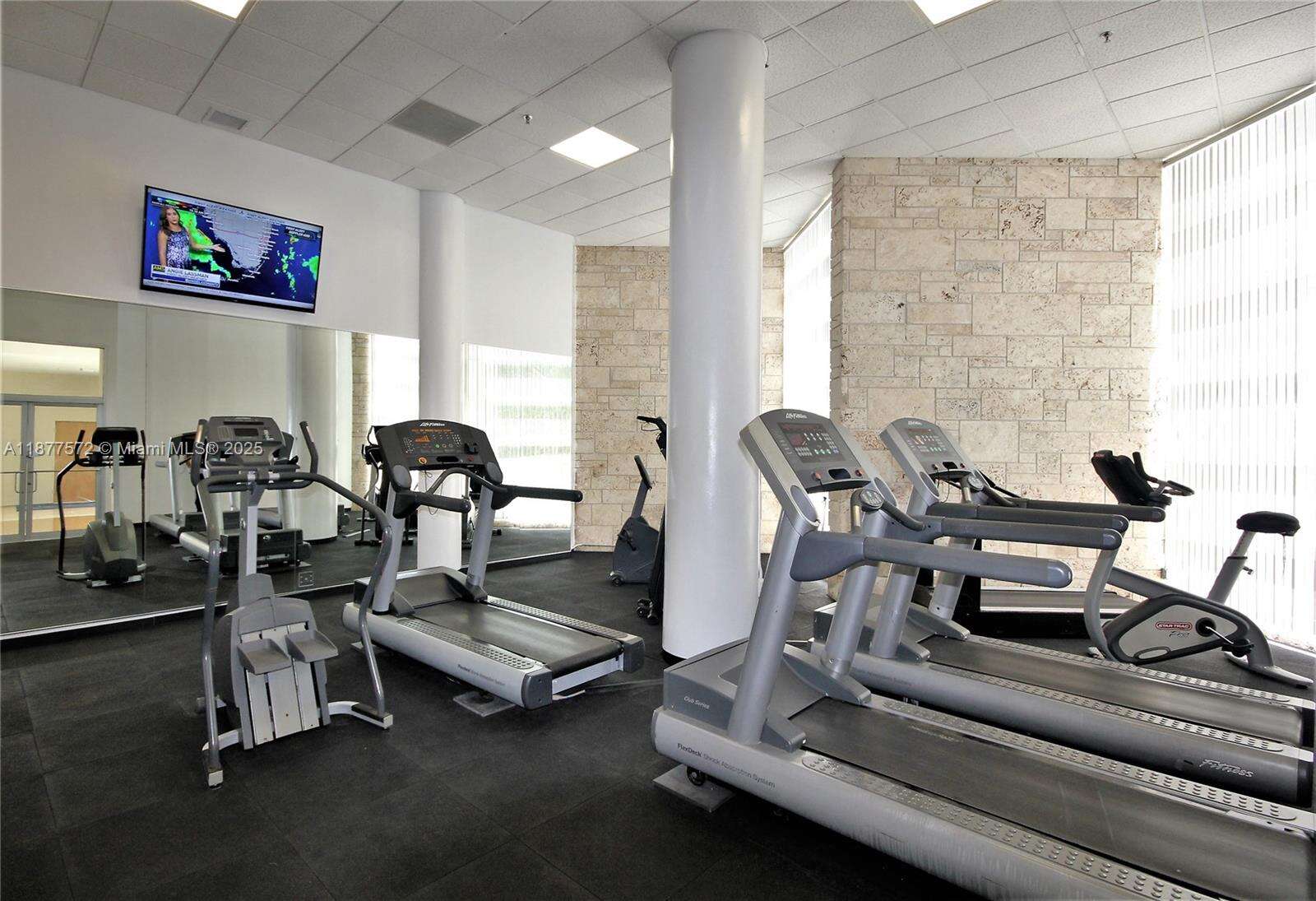 Seacoast 5151 at 5161 Collins Ave, Miami Beach, FL 33140 - For Rent photo 64