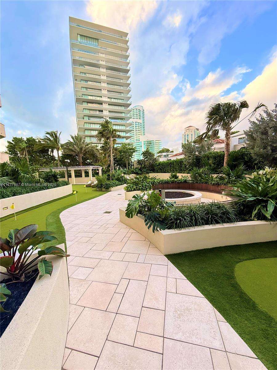 Portofino Tower at 300 Pointe Dr, Miami Beach, FL 33139 - For Rent photo 46