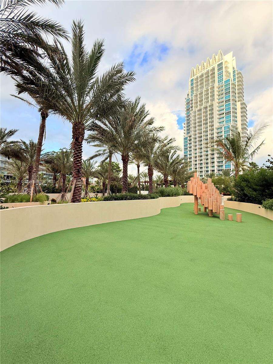 Portofino Tower at 300 Pointe Dr, Miami Beach, FL 33139 - For Rent photo 53