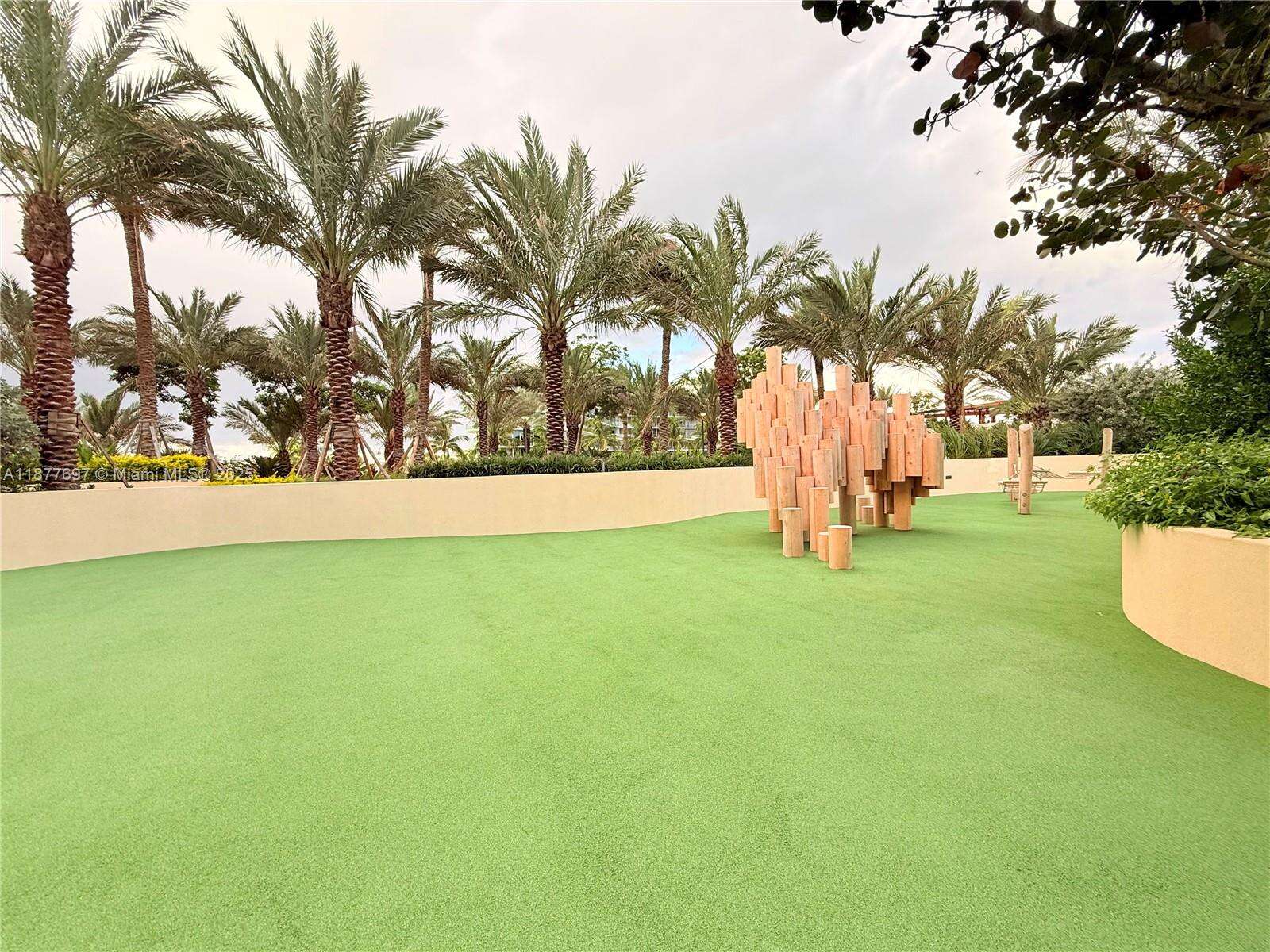 Portofino Tower at 300 Pointe Dr, Miami Beach, FL 33139 - For Rent photo 54