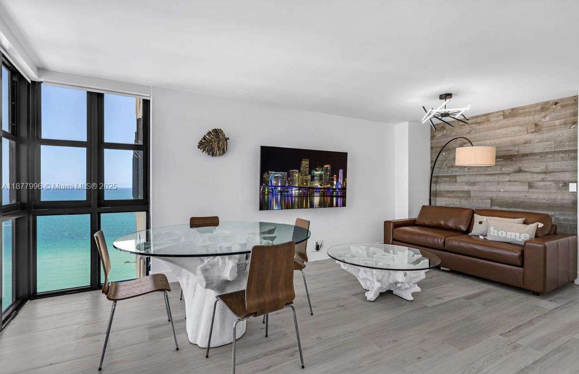 Club Atlantis at 2555 Collins Ave, Miami Beach, FL 33140 - For Rent photo 14