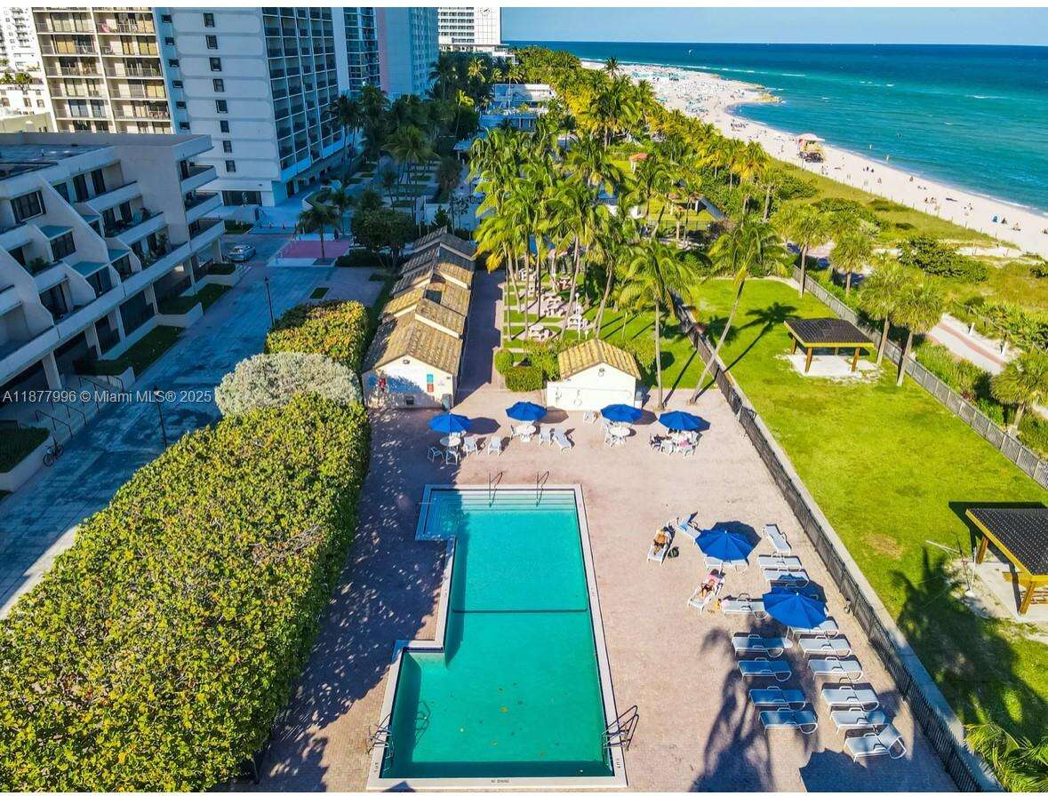 Club Atlantis at 2555 Collins Ave, Miami Beach, FL 33140 - For Rent photo 6