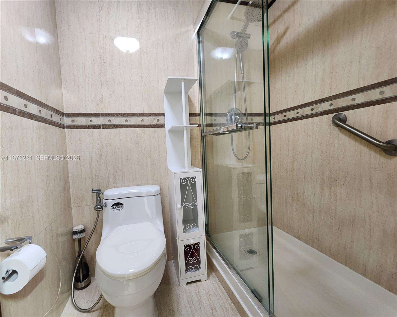 Alexander Towers at 3505 Ocean Dr, Hollywood, FL 33019 - For Rent photo 13