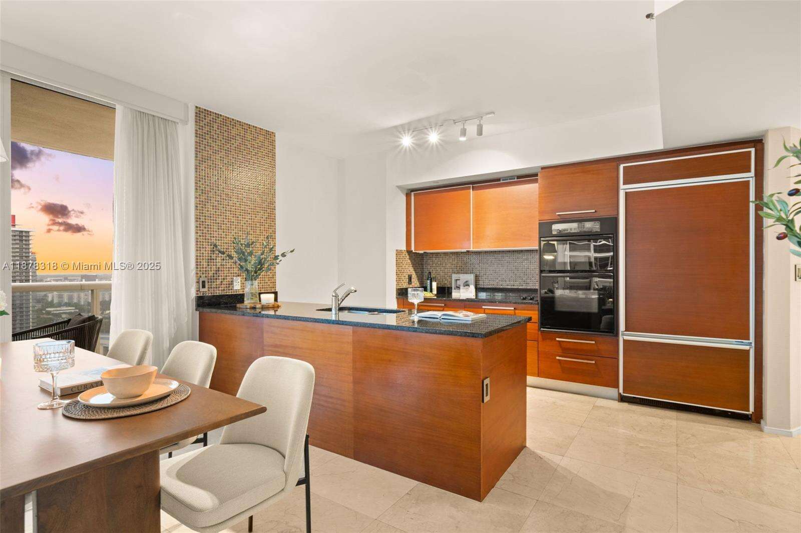 The Beach Club Two at 1830 Ocean Dr, Hallandale Beach, FL 33009 - For Rent photo 7