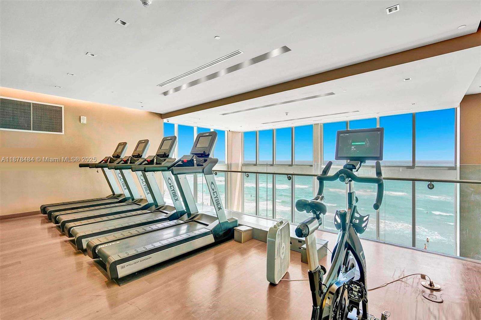 The Beach Club Two at 1830 Ocean Dr, Hallandale Beach, FL 33009 - For Rent photo 25
