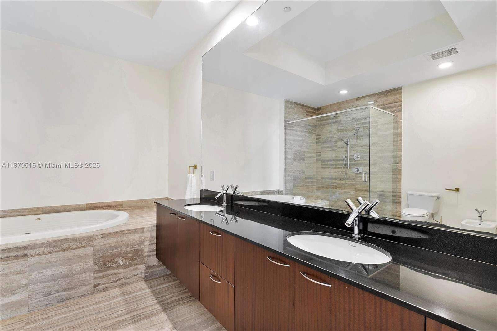 Trump Tower 1 at 16001 Collins Ave, Sunny Isles Beach, FL 33160 - For Rent photo 22