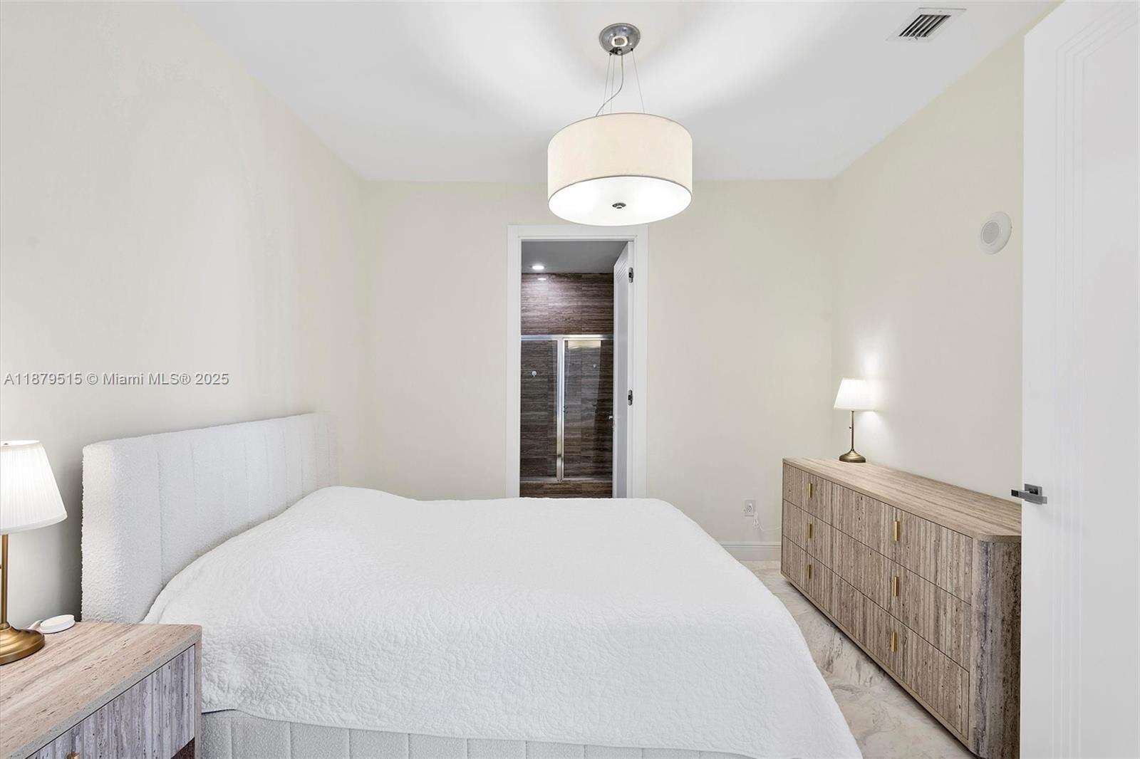 Trump Tower 1 at 16001 Collins Ave, Sunny Isles Beach, FL 33160 - For Rent photo 38