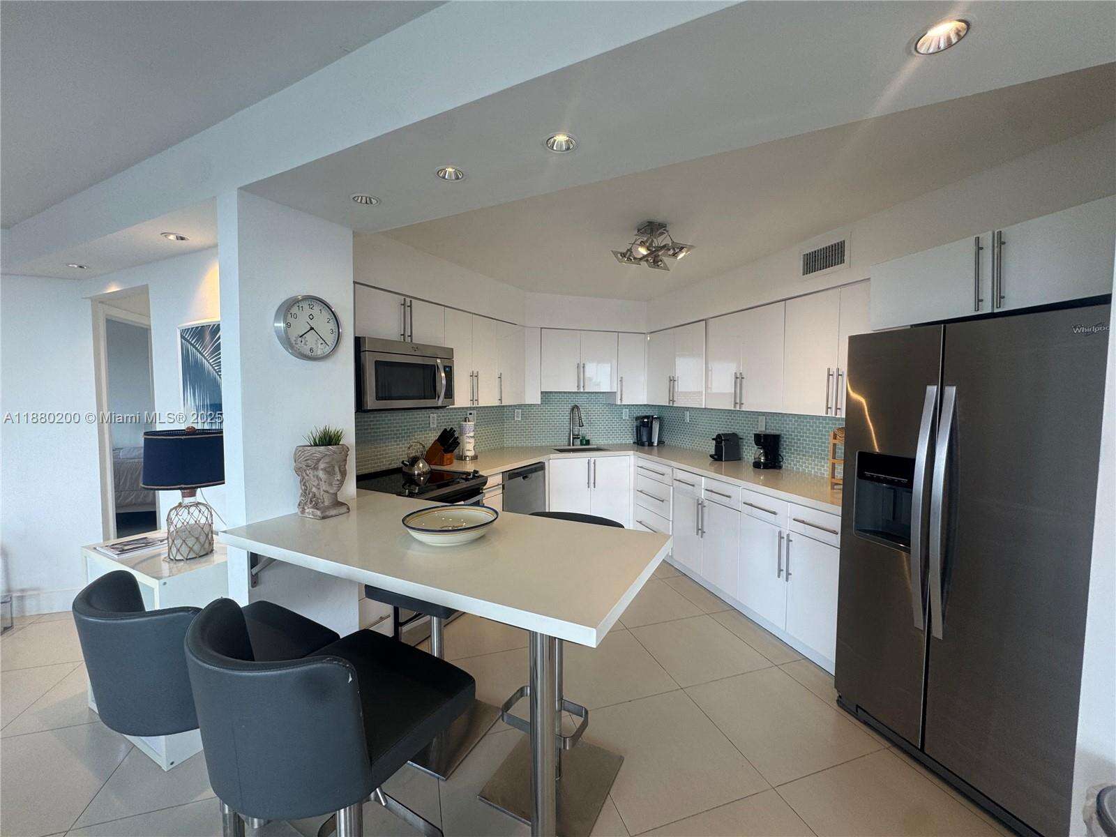 Seacoast 5151 at 5151 Collins Ave, Miami Beach, FL 33140 - For Rent photo 3