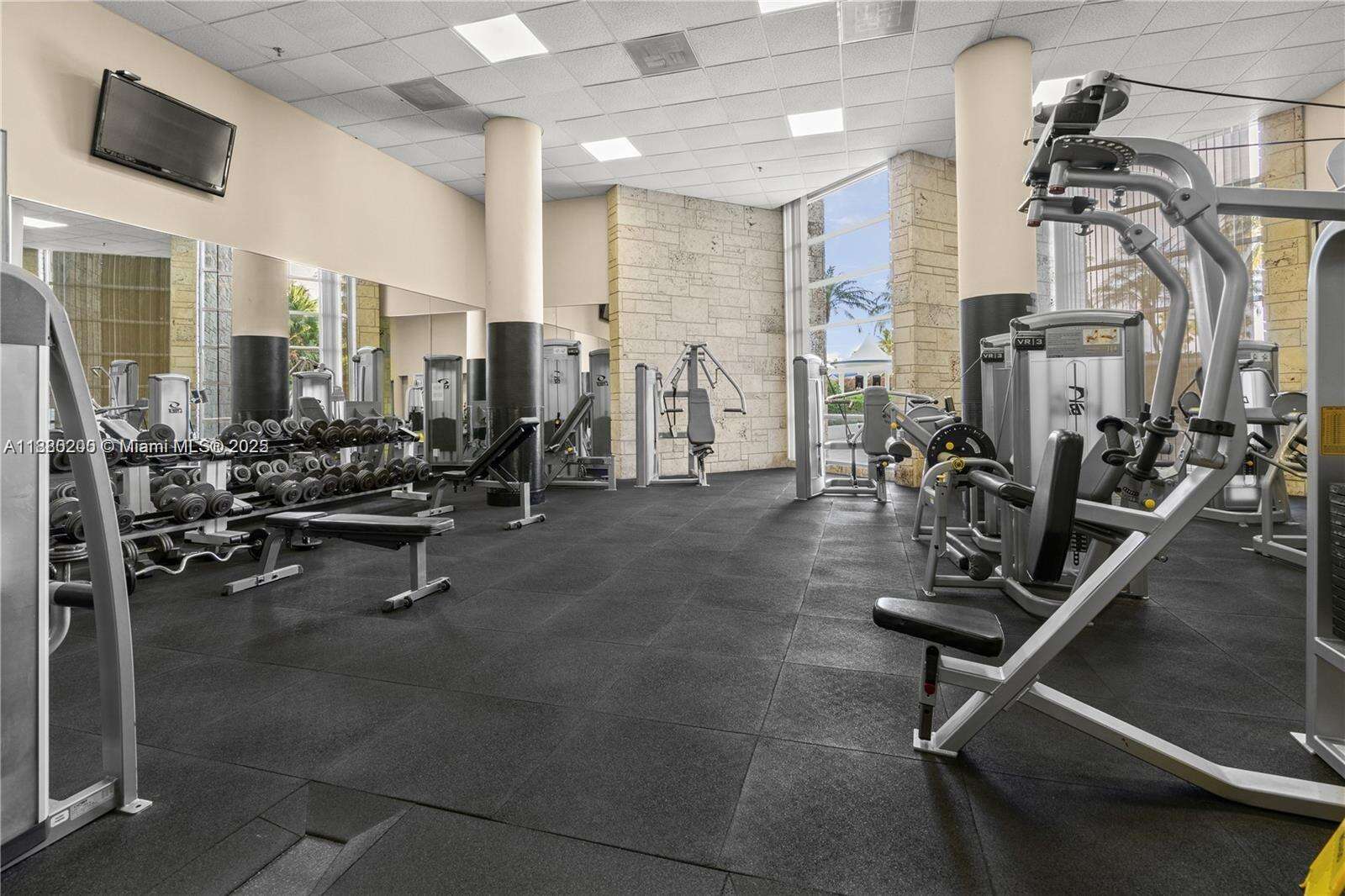 Seacoast 5151 at 5151 Collins Ave, Miami Beach, FL 33140 - For Rent photo 27