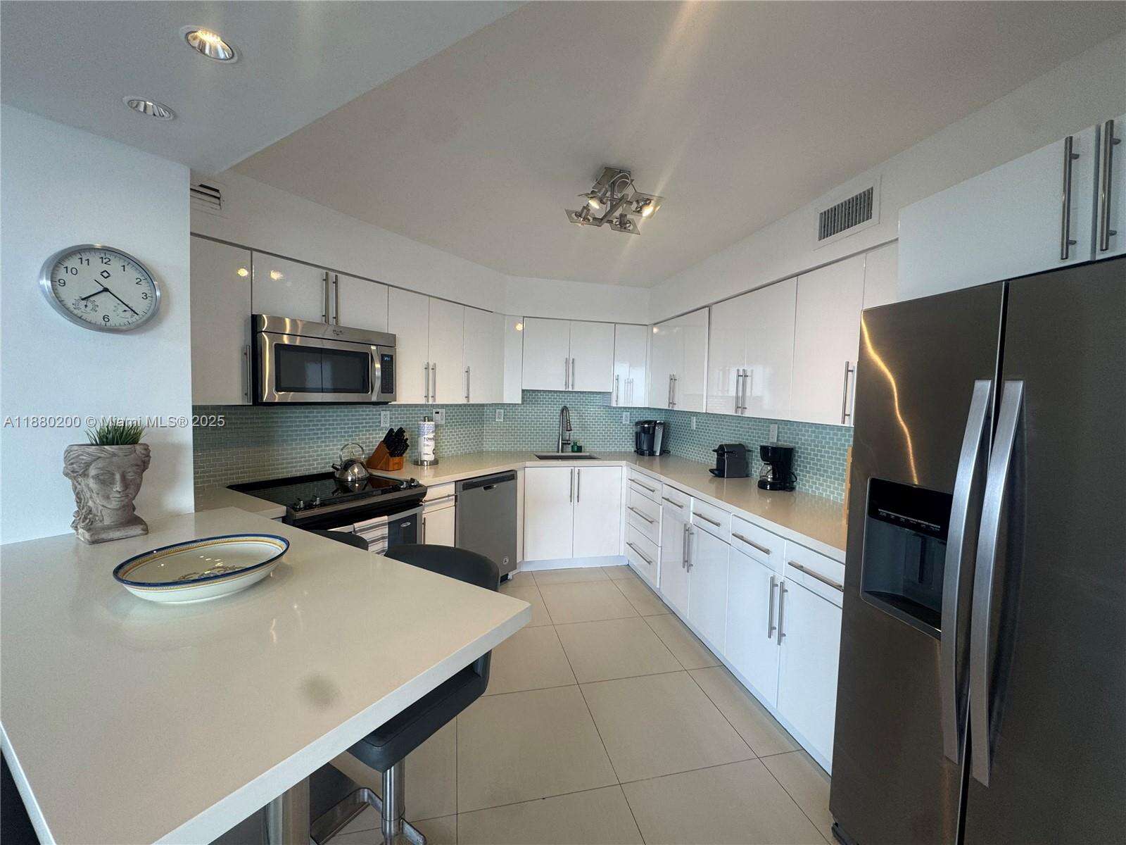 Seacoast 5151 at 5151 Collins Ave, Miami Beach, FL 33140 - For Rent photo 4