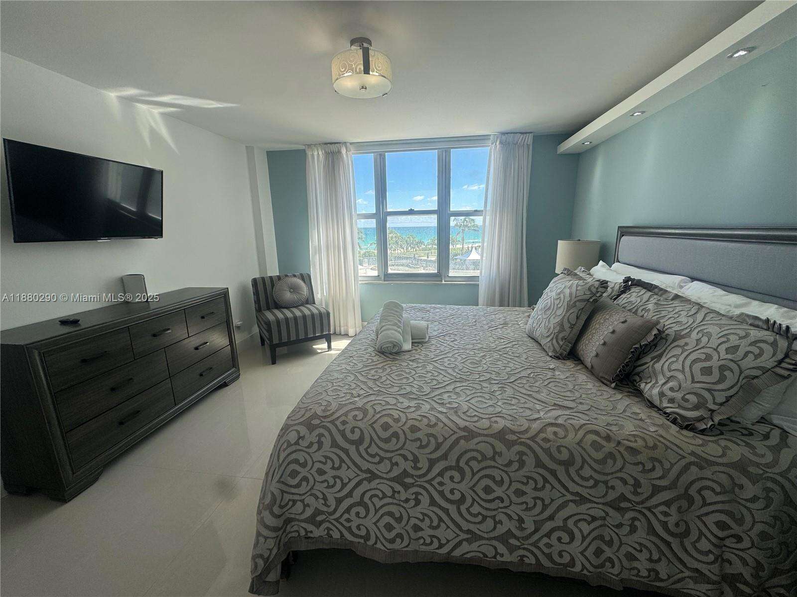 Seacoast 5151 at 5161 Collins Ave, Miami Beach, FL 33140 - For Rent photo 13