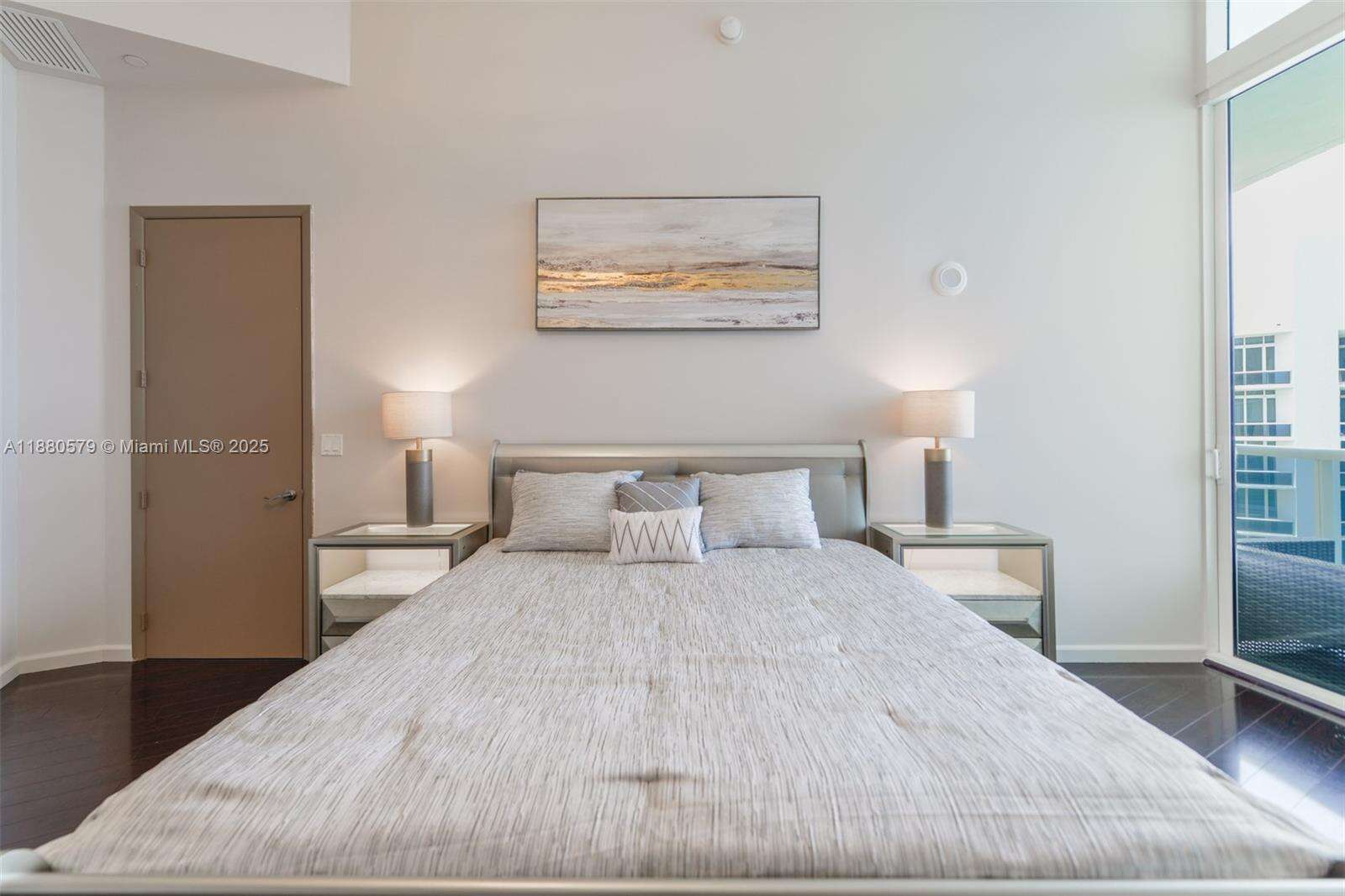 Trump Tower 2 at 15901 Collins Ave, Sunny Isles Beach, FL 33160 - For Rent photo 11