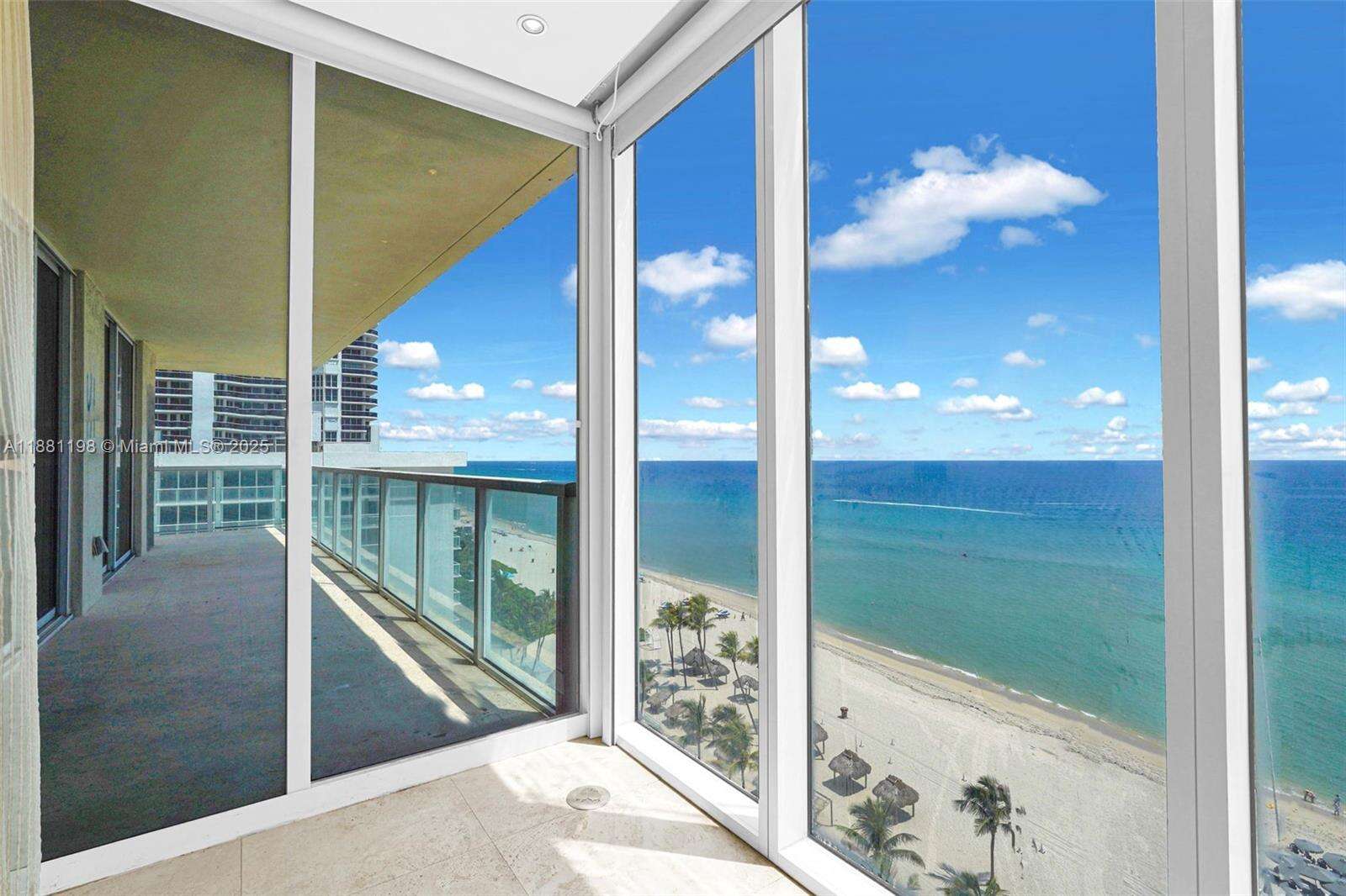 La Perla at 16699 Collins Ave, Sunny Isles Beach, FL 33160 - For Rent photo 27
