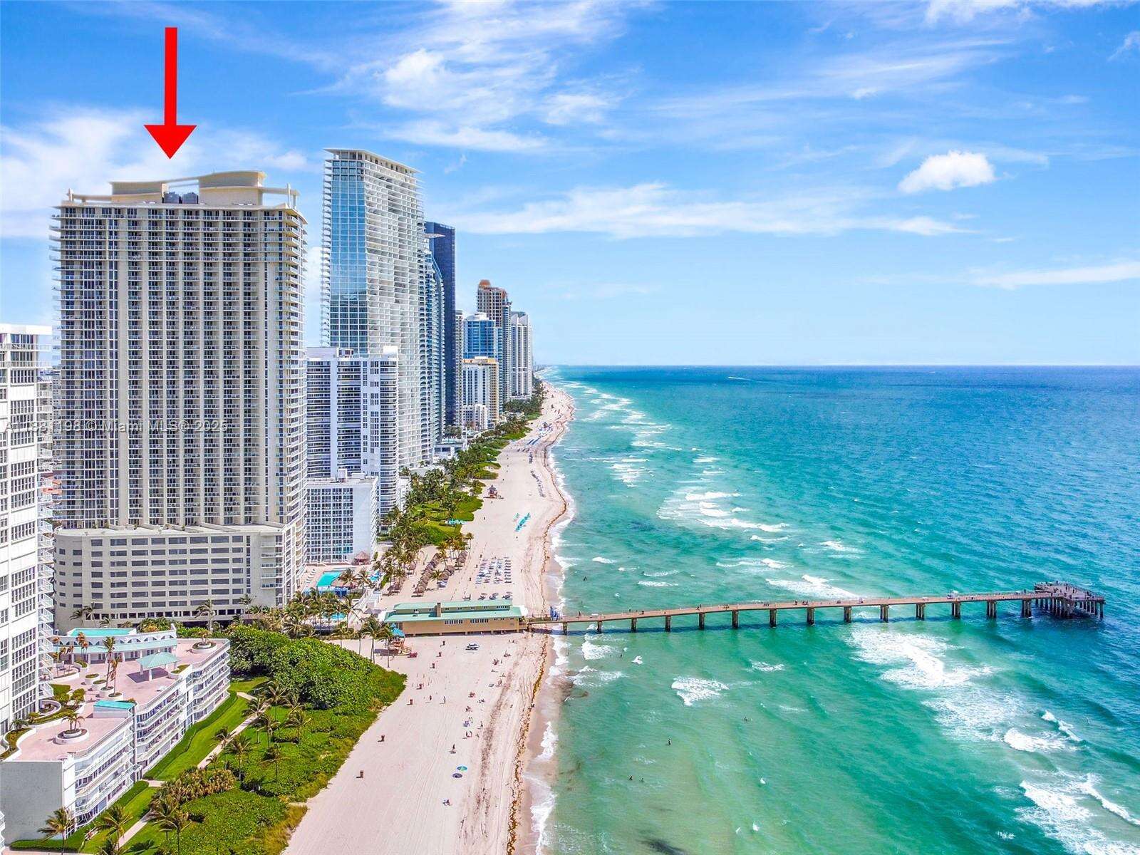 La Perla at 16699 Collins Ave, Sunny Isles Beach, FL 33160 - For Rent photo 48