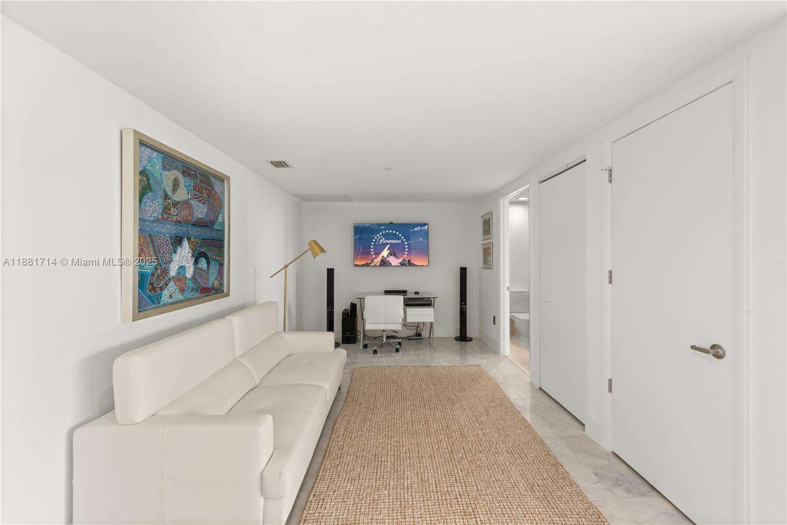 Icon Brickell 2 at 495 Brickell Ave, Miami, FL 33131 - For Rent photo 16