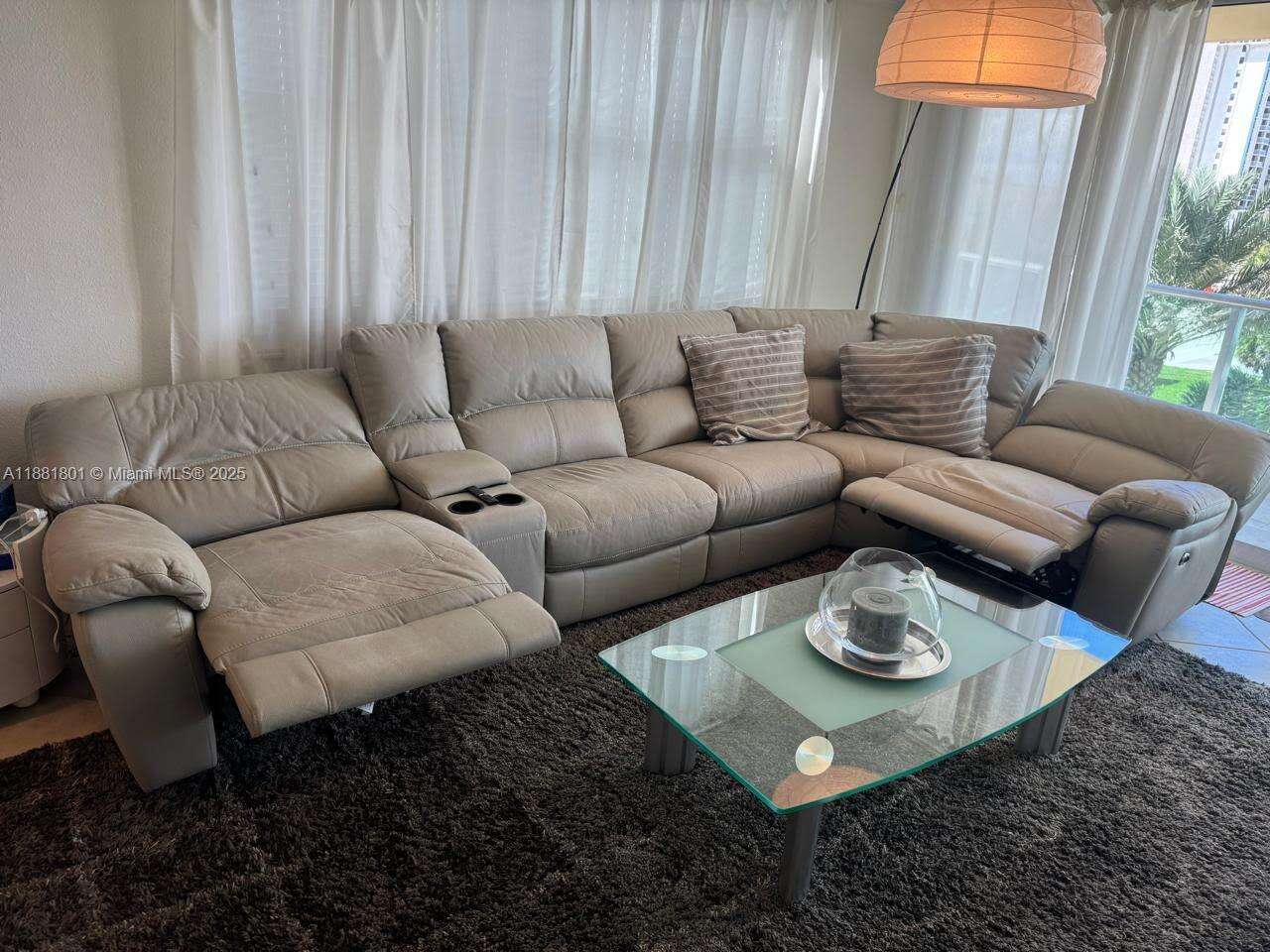 The Wave at 2501 Ocean Dr, Hollywood, FL 33019 - For Rent photo 12