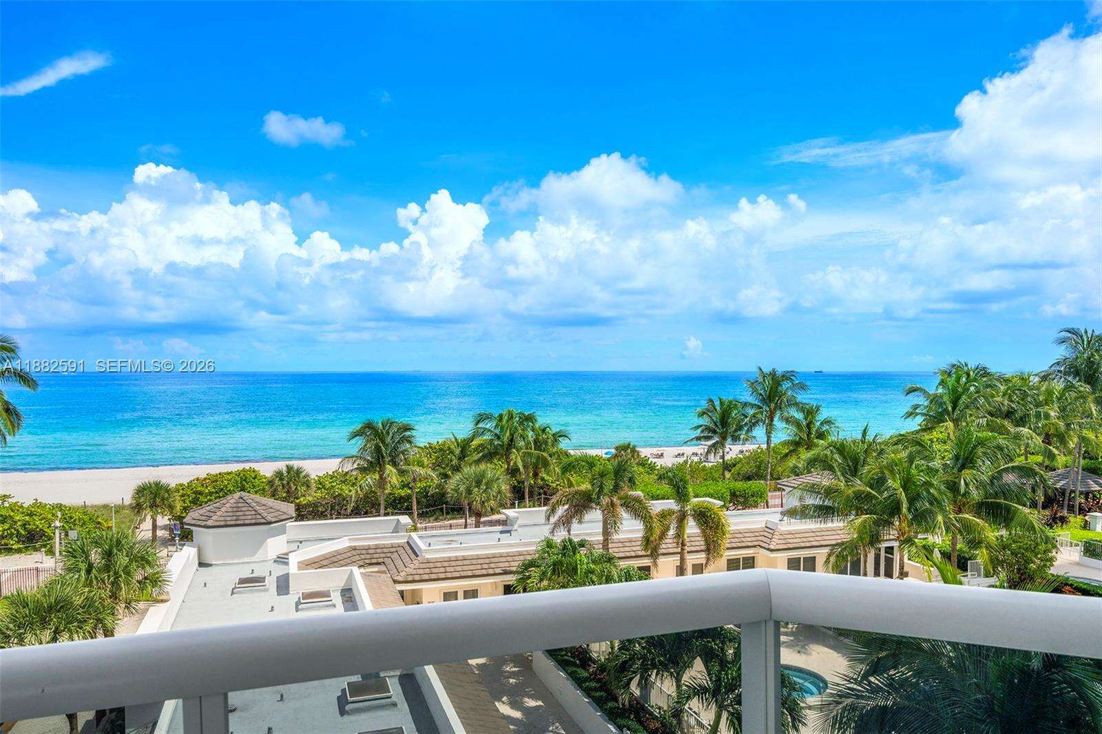Blue Diamond at 4779 Collins Ave, Miami Beach, FL 33140 - For Rent photo 14