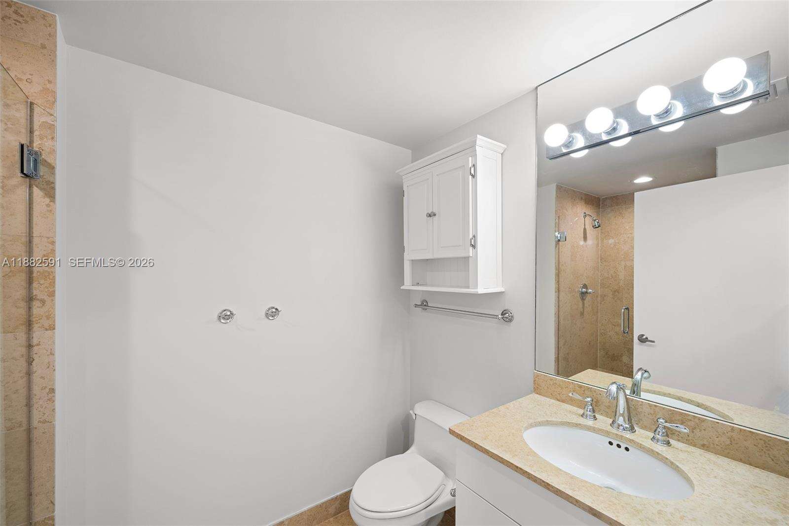 Blue Diamond at 4779 Collins Ave, Miami Beach, FL 33140 - For Rent photo 17