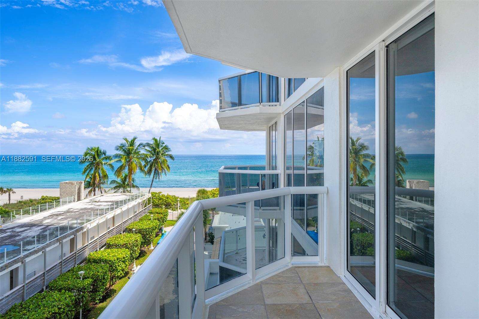 Blue Diamond at 4779 Collins Ave, Miami Beach, FL 33140 - For Rent photo 23