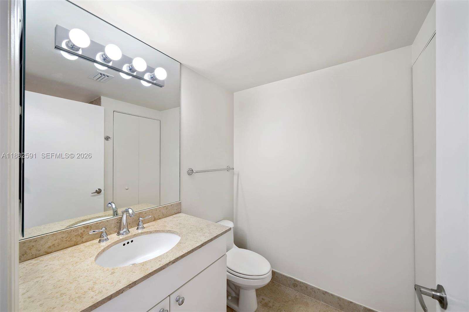 Blue Diamond at 4779 Collins Ave, Miami Beach, FL 33140 - For Rent photo 26