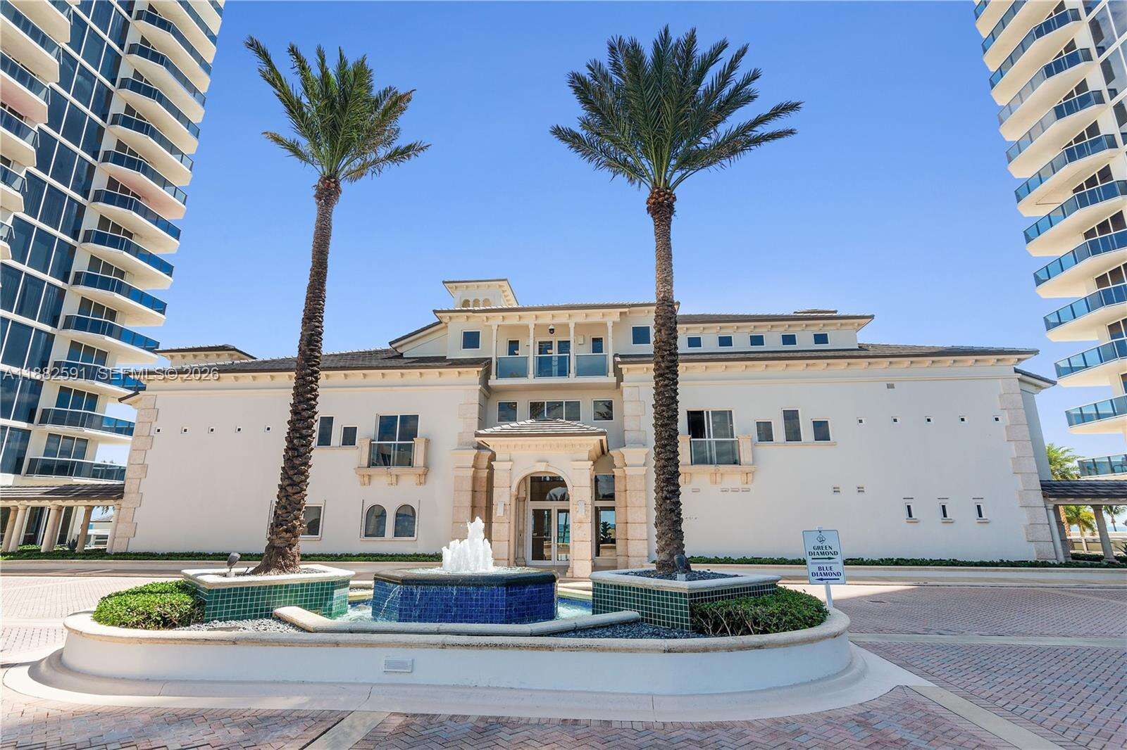 Blue Diamond at 4779 Collins Ave, Miami Beach, FL 33140 - For Rent photo 32