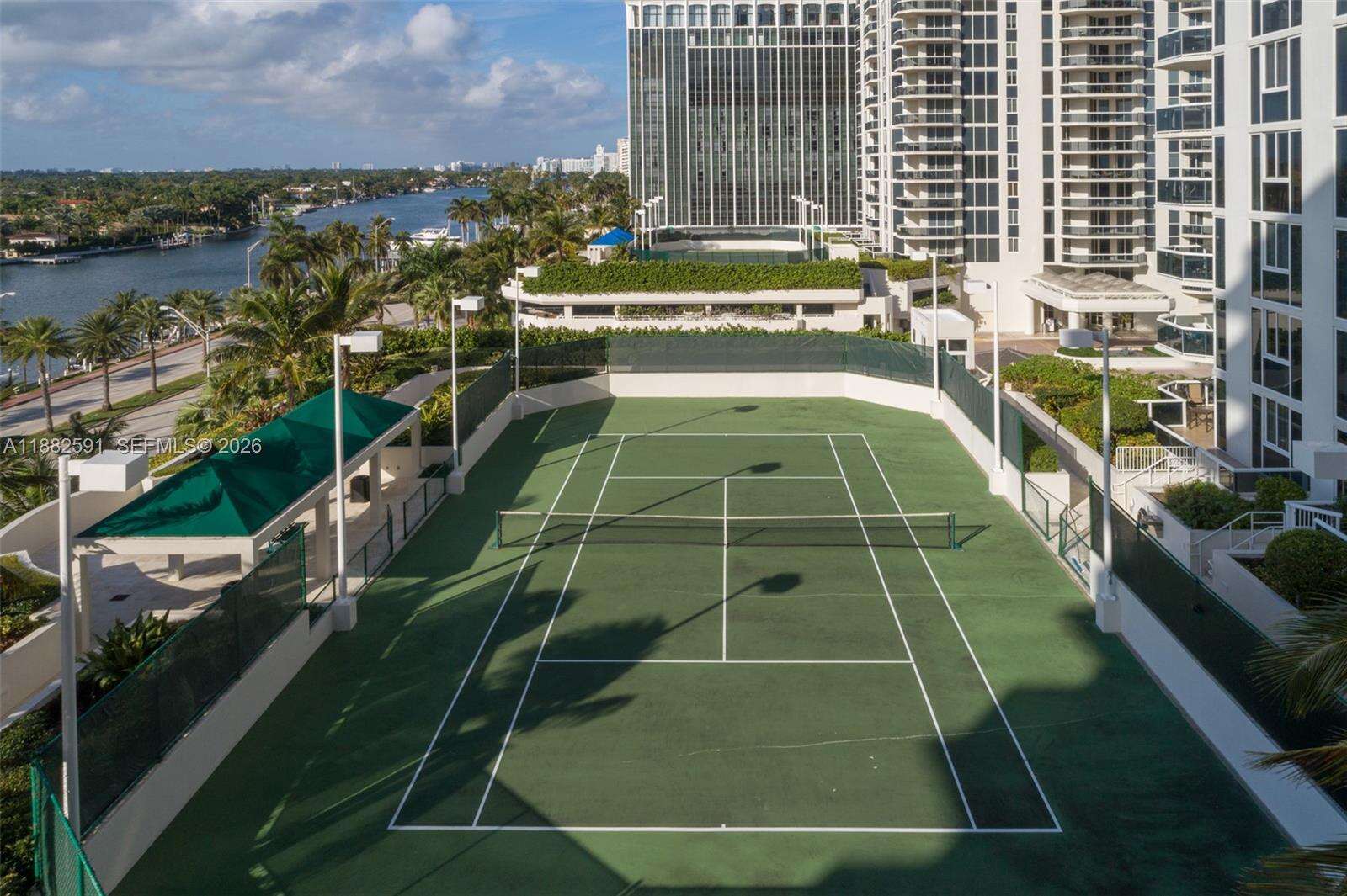 Blue Diamond at 4779 Collins Ave, Miami Beach, FL 33140 - For Rent photo 36