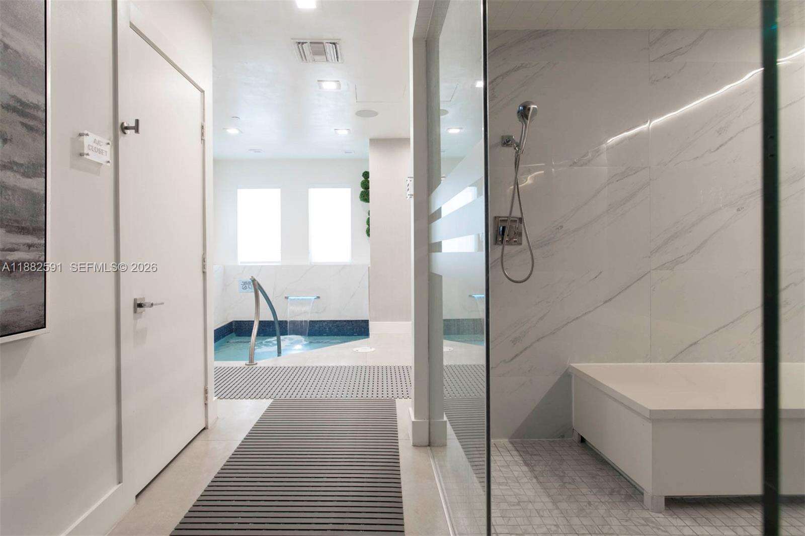 Blue Diamond at 4779 Collins Ave, Miami Beach, FL 33140 - For Rent photo 40