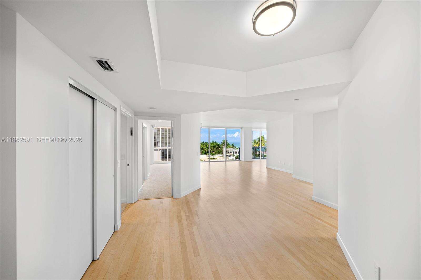 Blue Diamond at 4779 Collins Ave, Miami Beach, FL 33140 - For Rent photo 6
