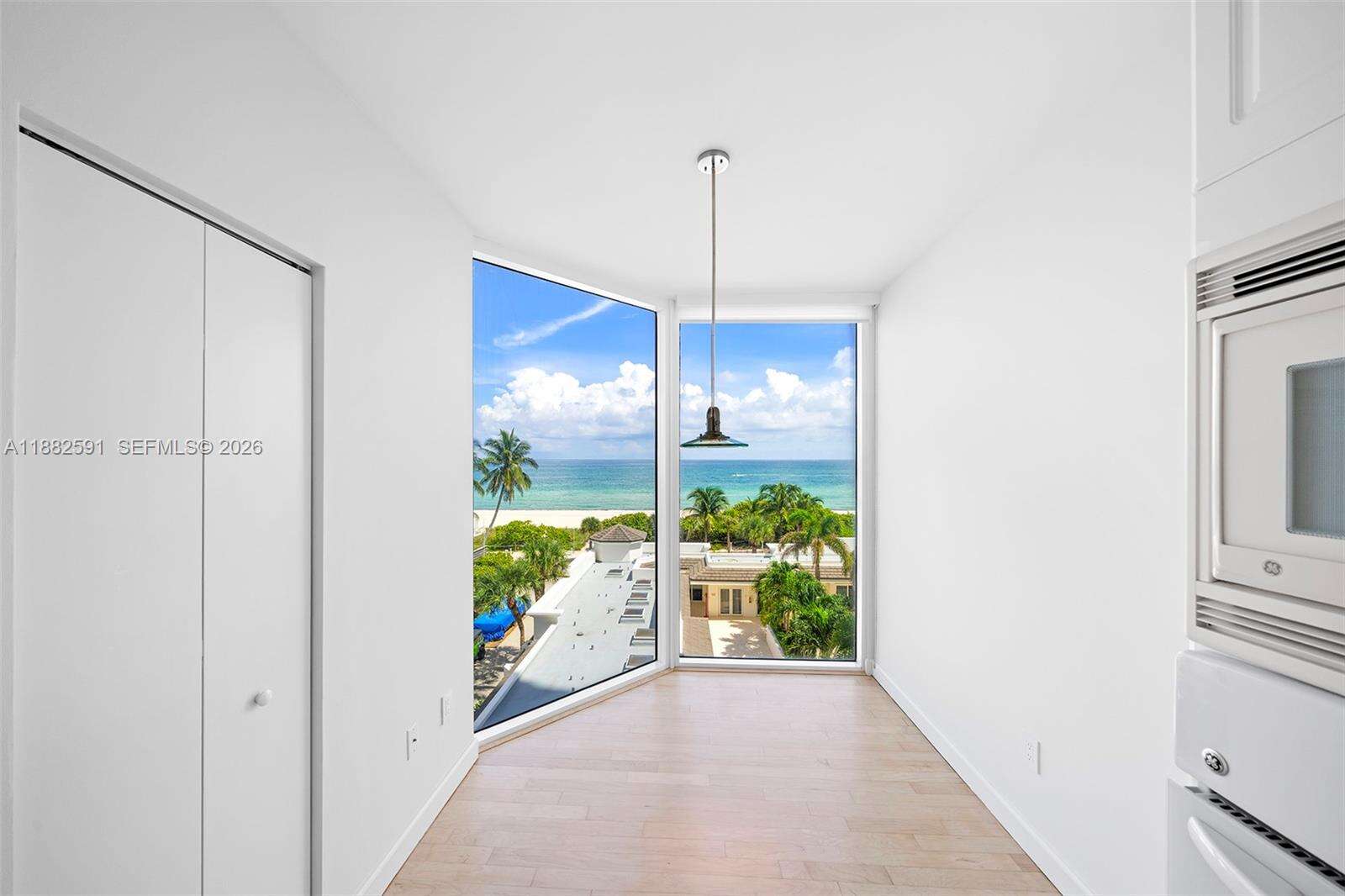 Blue Diamond at 4779 Collins Ave, Miami Beach, FL 33140 - For Rent photo 10