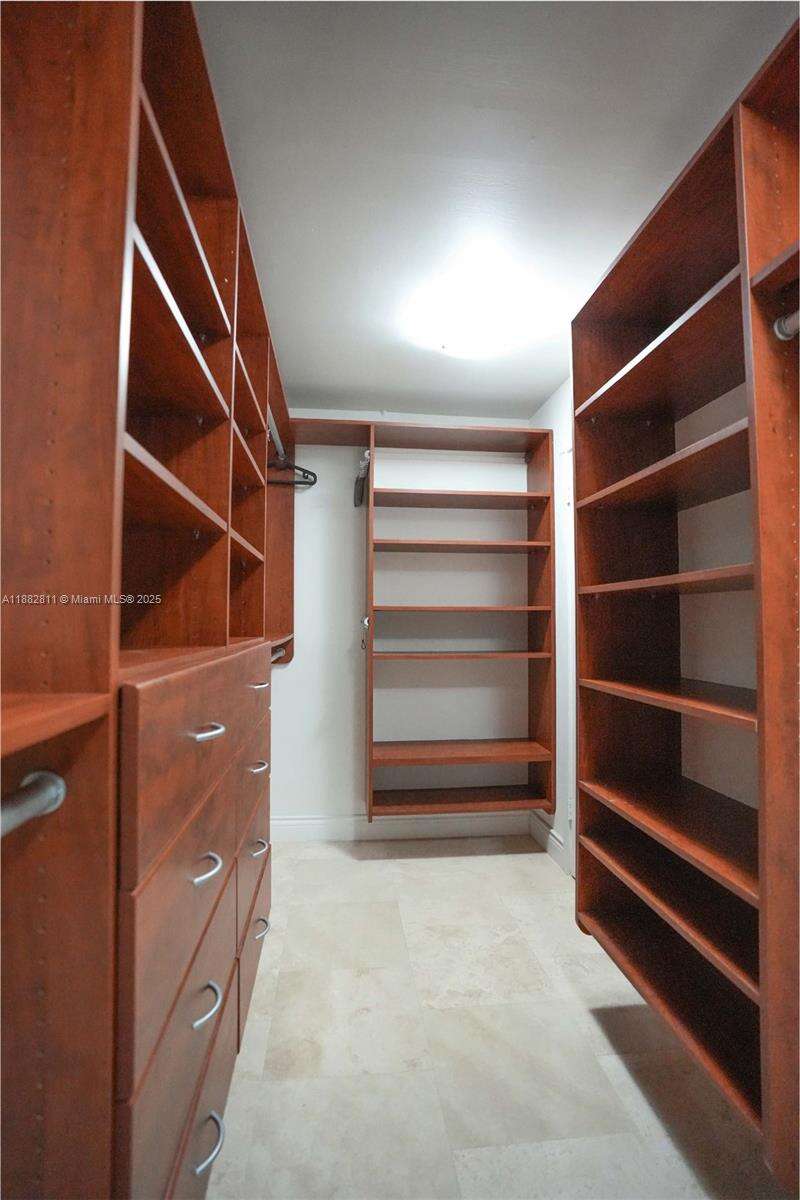 Maison Grande at 6039 Collins Ave, Miami Beach, FL 33140 - For Rent photo 15