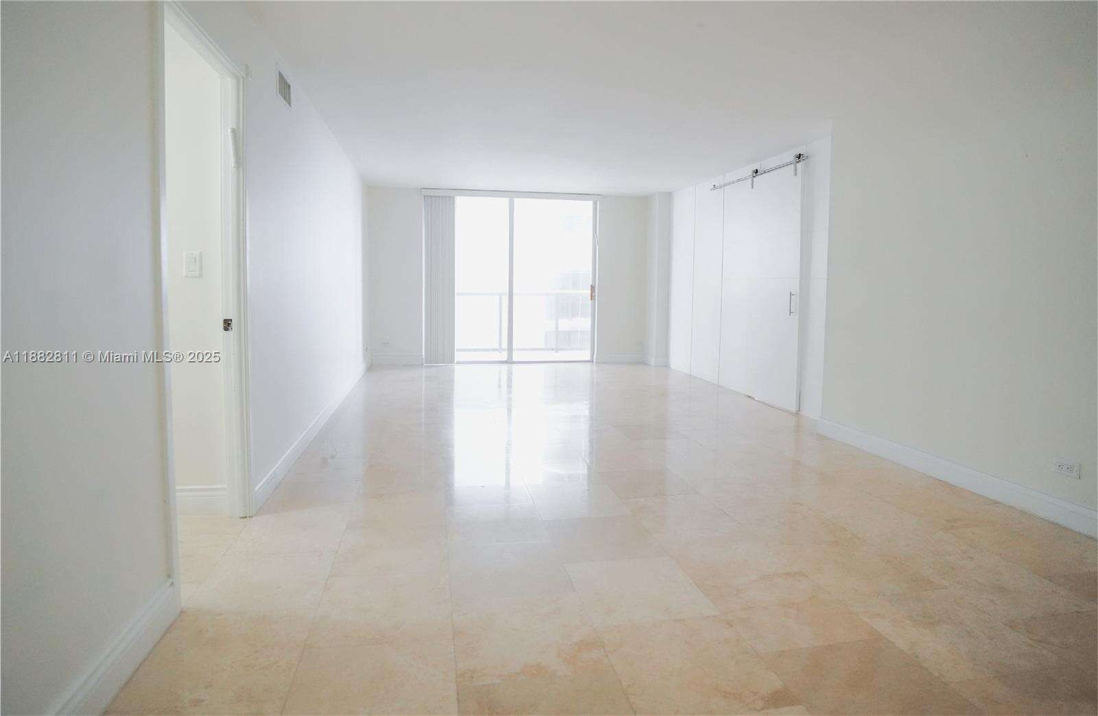 Maison Grande at 6039 Collins Ave, Miami Beach, FL 33140 - For Rent photo 4