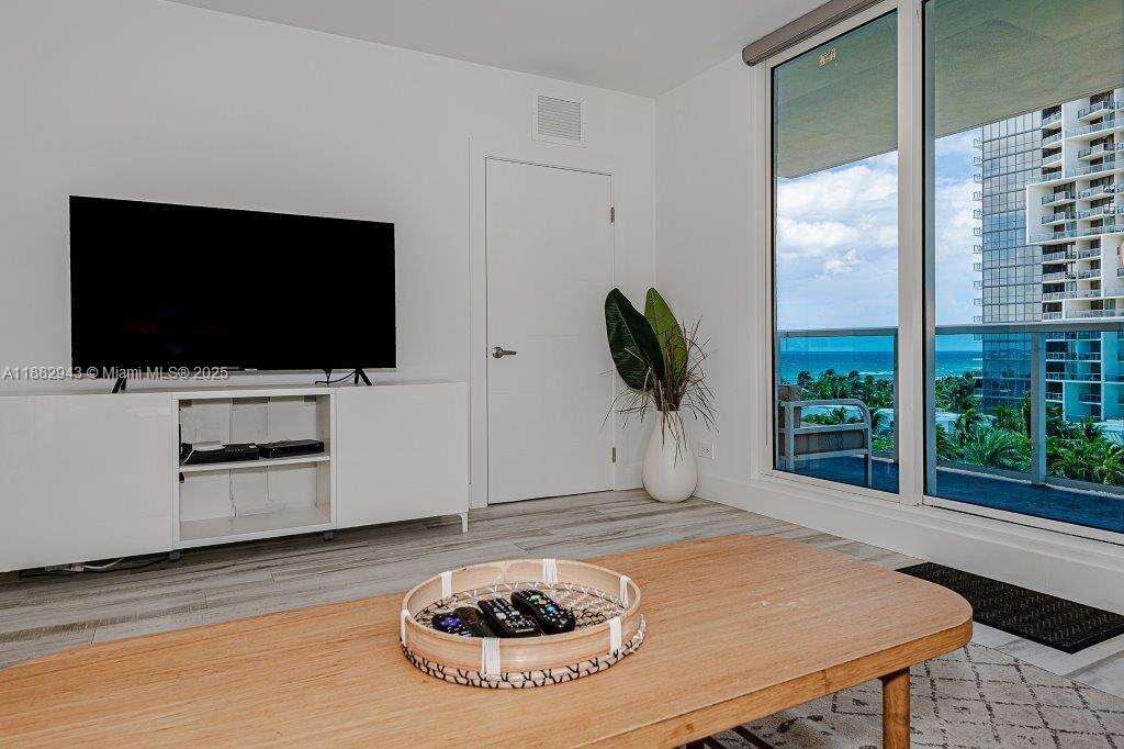 Roney Palace at Miami Beach, FL 33139 - For Rent photo 13