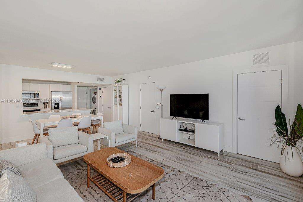 Roney Palace at Miami Beach, FL 33139 - For Rent photo 15