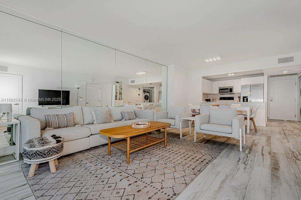 Roney Palace at Miami Beach, FL 33139 - For Rent photo 16