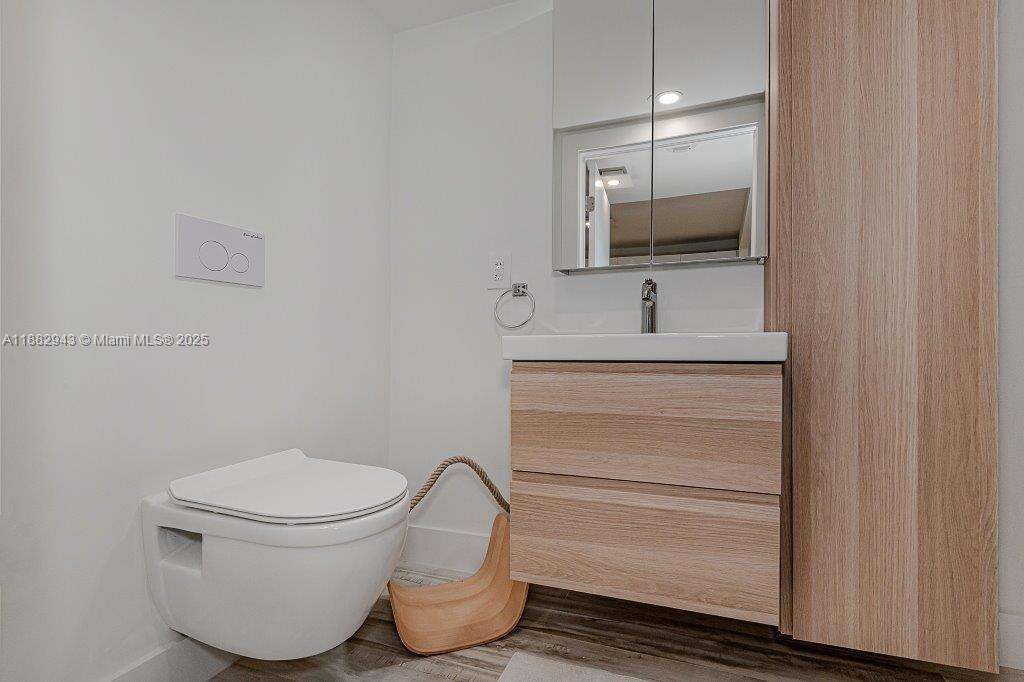 Roney Palace at Miami Beach, FL 33139 - For Rent photo 21
